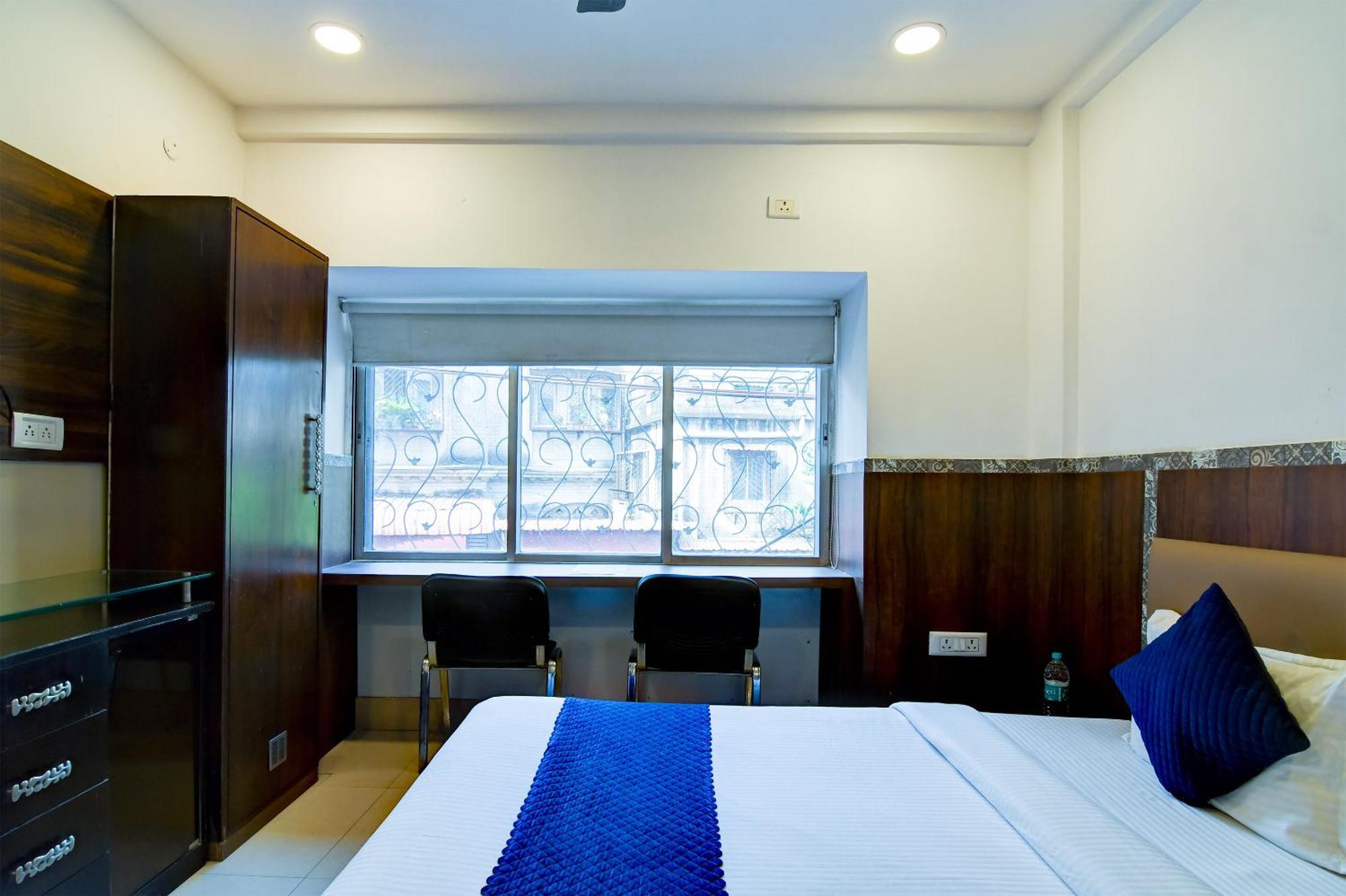Hotel Q Inn Calcutta Exterior foto