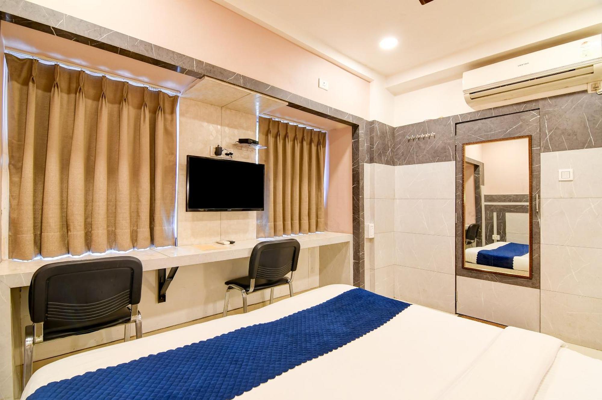 Hotel Q Inn Calcutta Exterior foto