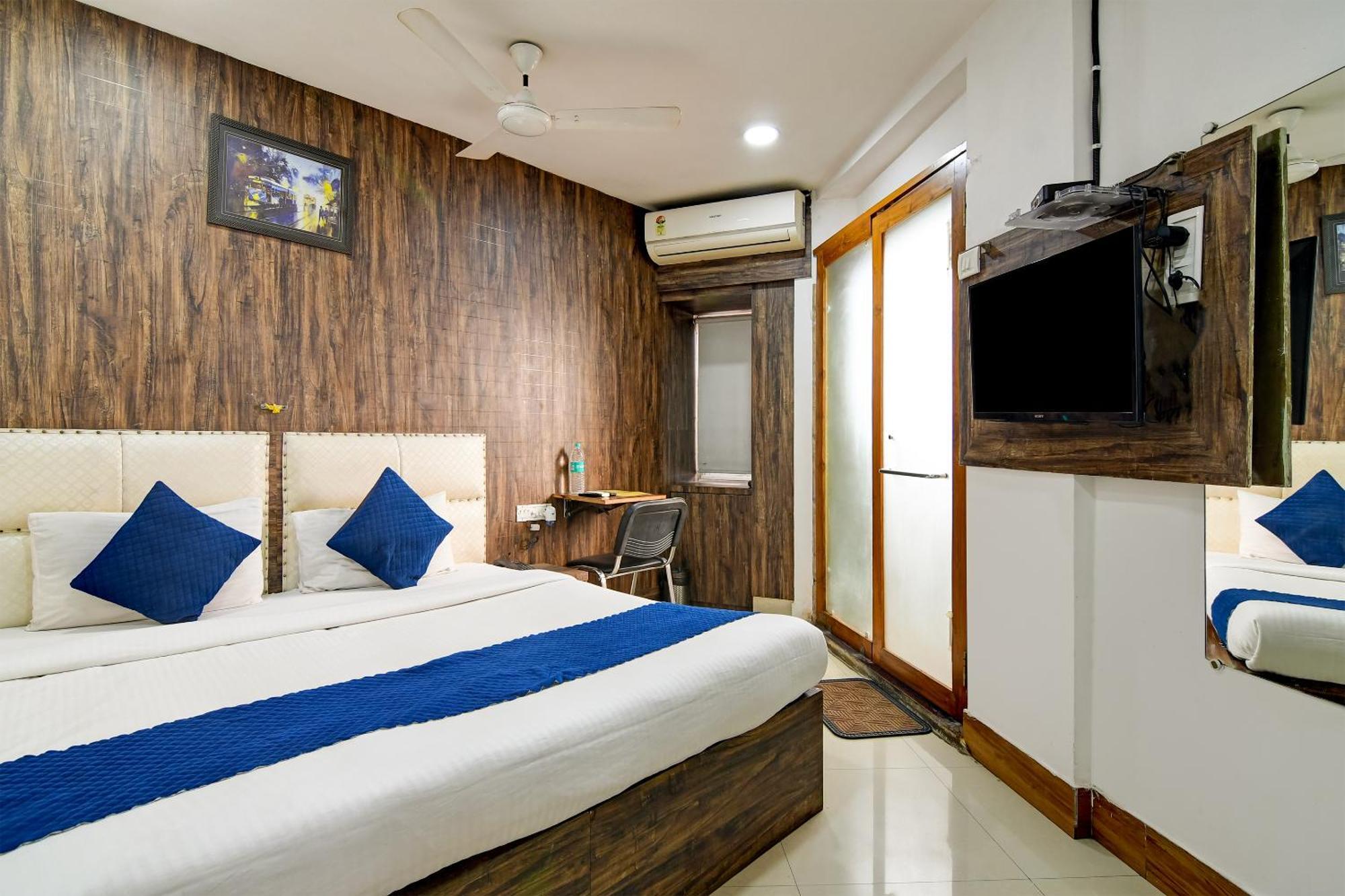 Hotel Q Inn Calcutta Exterior foto